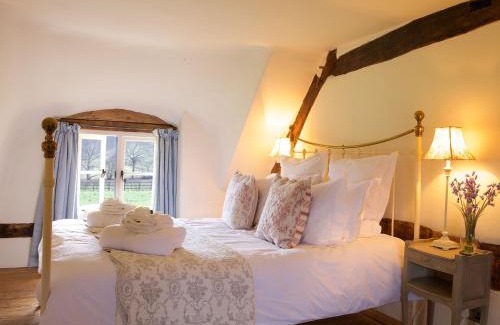 Pershore House | Field Cottage