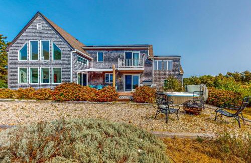 Truro House | Field of Dreams