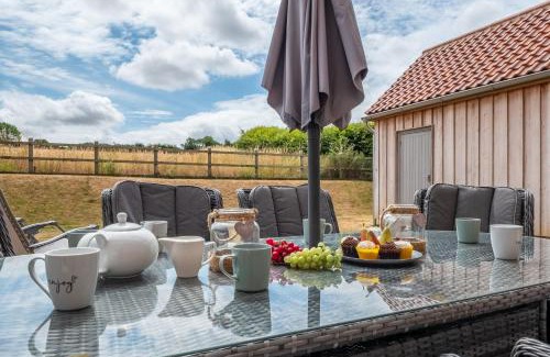 Ringstead House | Field View