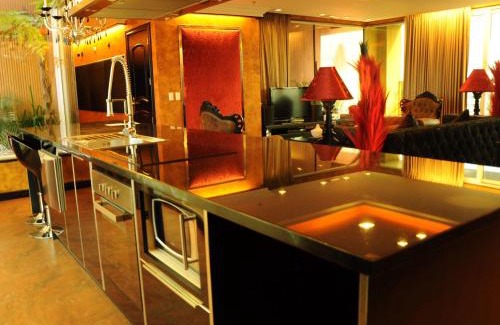 Balibago Apartment | Fields Plaza Hotel by ABC