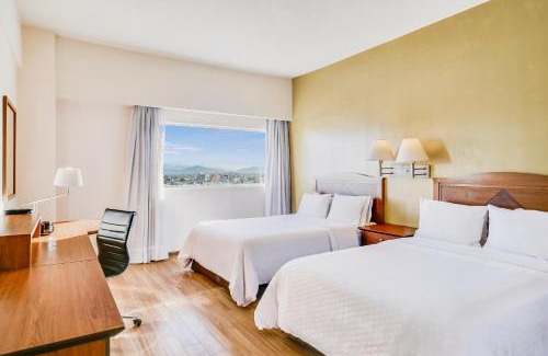 Torreon Hotel | Fiesta Inn Torreon Galerias