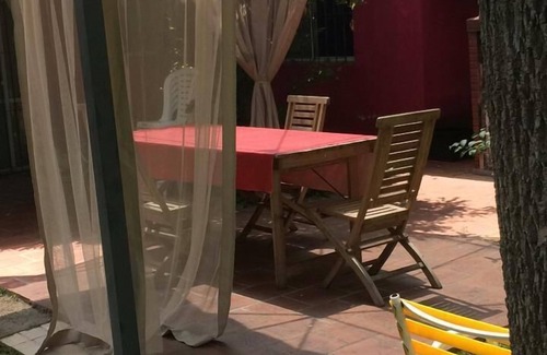 Dique Lujan House | Fifth house with park and pool