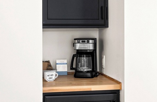 Central Hillside Condo | Fika Condo | Downtown Retreat | Near Canal Park