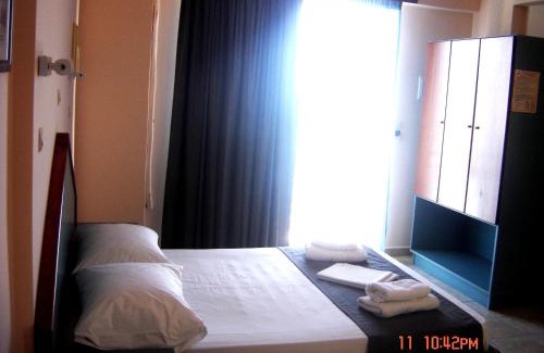 Theologos Apartment | Filoxenia Apartments & Studios