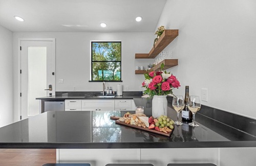 Waller House | Finca Agave Deluxe Home No. 1 Desert Bloom