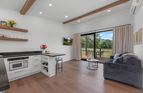 Waller House | Finca Agave Deluxe Home No. 1 Desert Bloom