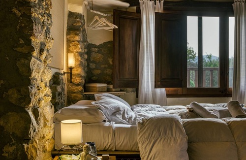 Sant Ferriol Villa | Finca "Can L'Hospitalet" with Private Pool, Private Terraces & Wi-Fi