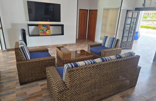 La Mesa House | Finca Hotel Villa Claudia, La Mesa Cundinamarca