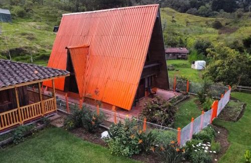 Cali Ski Chalet | Finca Los Olivos