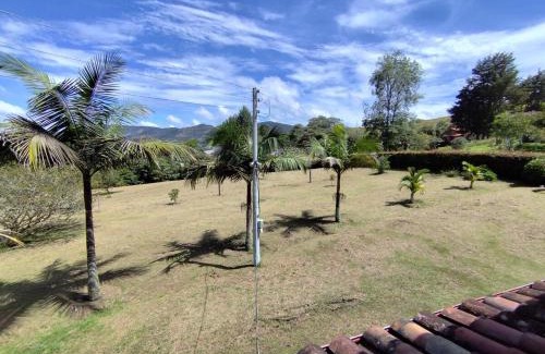 El Carmen de Viboral Ski Chalet | Finca Villa Isaura, Carmen del Viboral