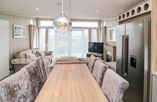 Cayton Bay Cottage | FINCH 65, family friendly, country holiday cottage in Cayton Bay
