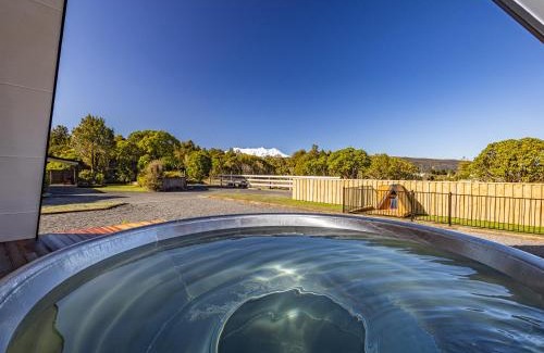 National Park Village House | Findlay Chalet - National Park Holiday Home