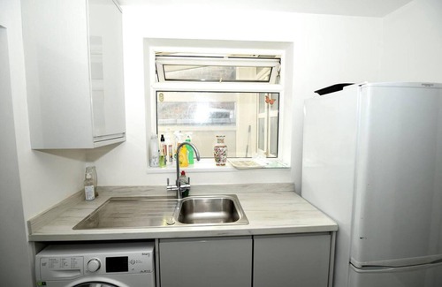 Manchester House | Fine 3-bed House in Manchester for up to 6 People