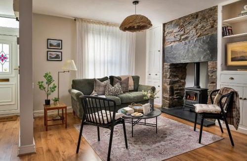 Rhiwbryfdir House | Finest Retreats - Bwthyn Llechi, Slate Cottage
