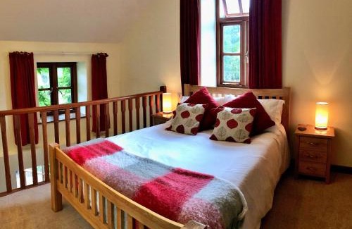 Liverton House | Finest Retreats - Little Dunley - Fig Cottage