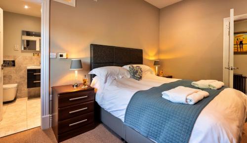 Buxton Apartment | Finest Retreats - The Old Post Office Apartment 1