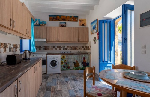 Malonas House | Finieli's Rustico.Traditional house in tranquil Malona Village. Book your stay