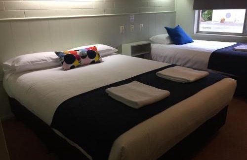 Finley Hotel | Finley Country Club Hotel Motel