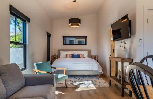 Paso Robles House | Fiorella Sofia-Vine Cottages