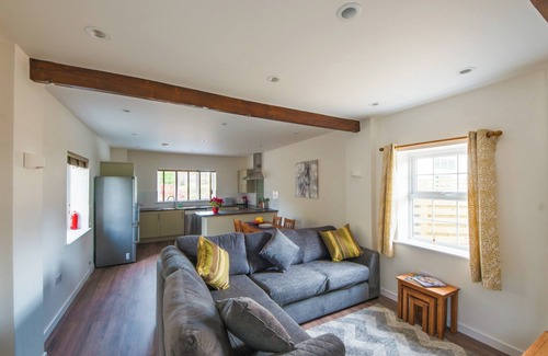 Saltash Cottage | Fir Cottage - UK38485