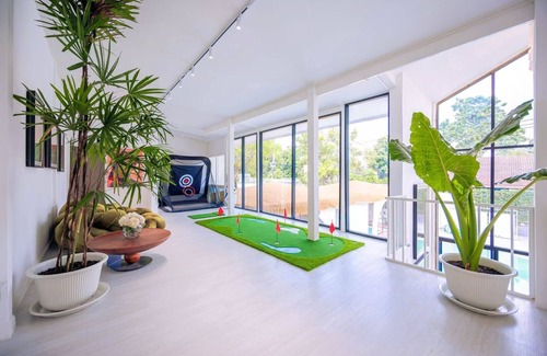 Wattana Villa | "FIRA Villa" Unique Water-themed Bedrooms in Sukhumvit, Bangkok