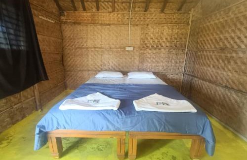 Kamalapur House | Firangi Cafe Hampi