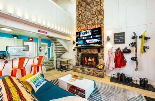 Angel Fire Condo | Fire/EMS/RN/PD+Military Friendly