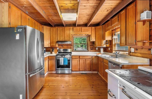 Baker Ski Chalet | Fire Pit, Large Yard, Dog Friendly near Lost River