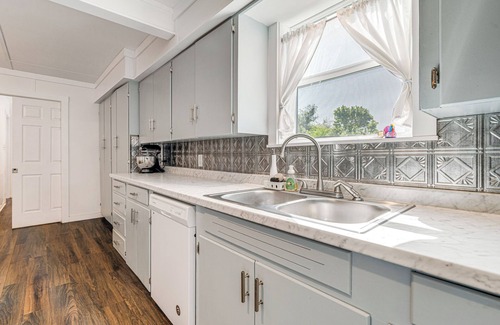 Spicewood House | Fire Pit & Yard: Dog-Friendly Spicewood Home