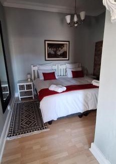 Drakenstein Ski Chalet | Firehouse selfcatering Garden Cottage no 1