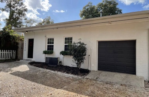 Summerville Cottage | 🔥 Firethorn: Summerville Cottage, Medical District