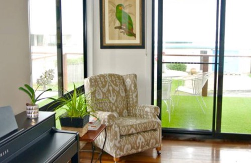 Arrawarra Headland House | FIRST AT THE BEACH pet friendly