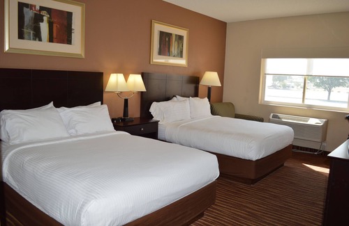 Green River Hotel | First Choice Inns at the Swell