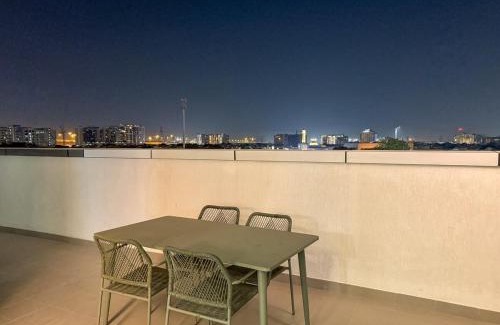 Discovery Gardens Apartment | FIRST CLASS 2BR Chic Getaway Close to Metro
