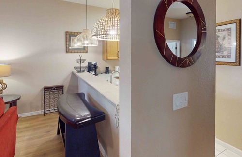 Bahama Bay Condo | First floor condo w/sauna, pools, restaurant, tennis court