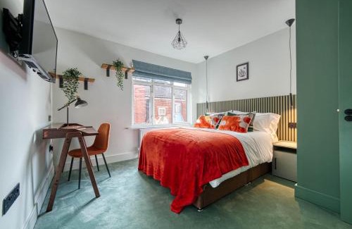 Southampton City Centre Apartment | First Floor - Stylish 3 Bedroom Apartment