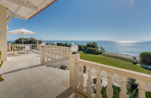 Angoulins Villa | First line - Exceptional villa - 180 degree ocean view