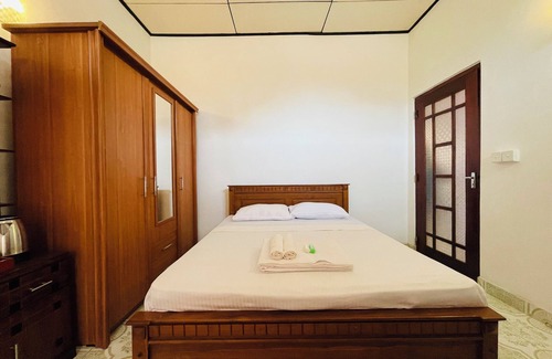 Negombo Hotel | First or Last Night in Sri Lanka? Experience comfort near the Airport & Beach !
