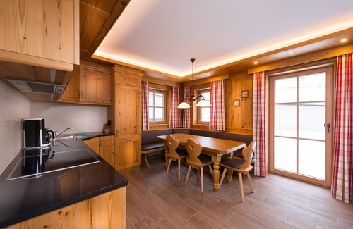 Zauchensee Ski Chalet | First Peak luxury chalet incl. sauna