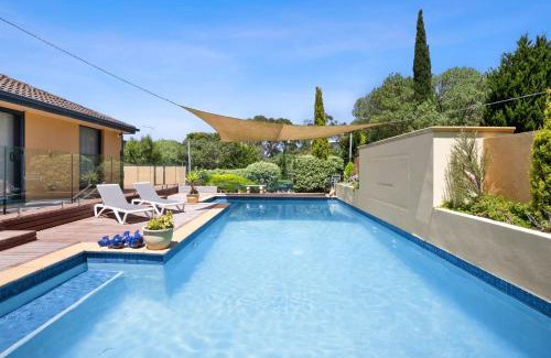 Anglesea House | First Point Anglesea