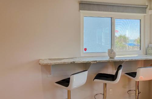 Jacksonville Beach Apartment | First Street South Serenity