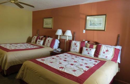 Caseyville Hotel | FIRST WESTERN INN