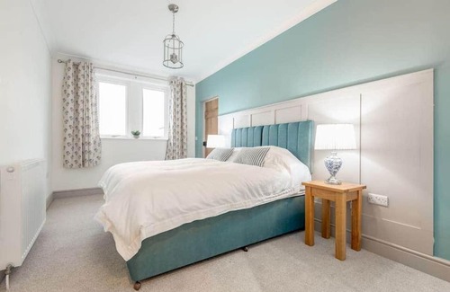 Anstruther House | Firthview - Crail