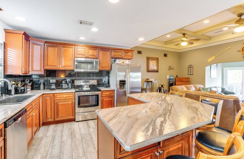 Ocklawaha House | Fish, Swim & More: Lakefront Retreat in Ocklawaha!