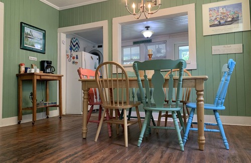 Morehead City House | Fish Tails Cottage walk to the Promise Land Downtown Morehead Waterfront