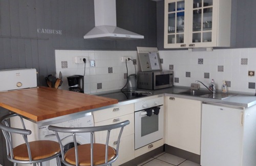 Kerroch House | Fisherman's house, on the port of Kerroch, 3 minutes' walk from the beach!