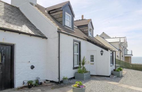 Newton Stewart House | Fishermans Cottage