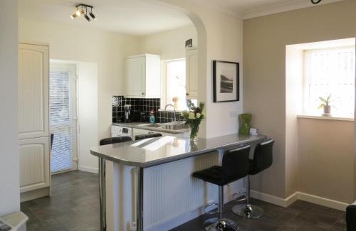 Newton Stewart House | Fishermans Cottage