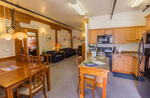 Sitka House | Fishermans Quay North Bunkhouse