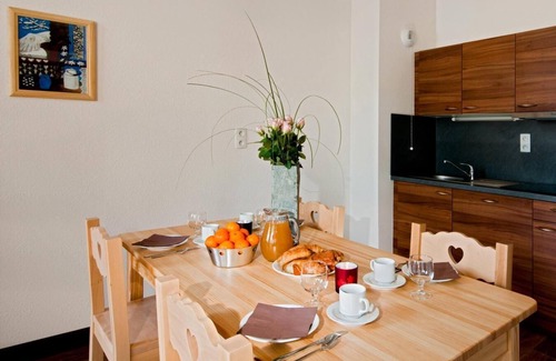 Hauteluce Apartment | Fitness, swimming pool, terrace, balcony, tv, 55m², Les Saisies